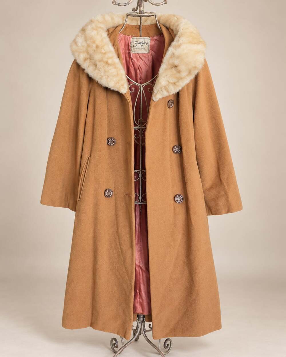 Vintage 1950s Gray Shop Oakland 100% Cashmere Coat Fur Collar Camel MCM